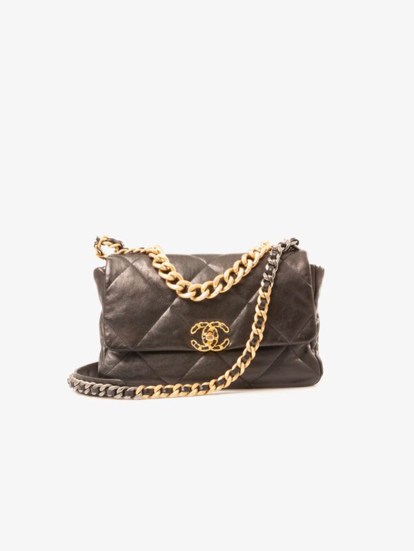 Buy Bag 19 Chanel black leather