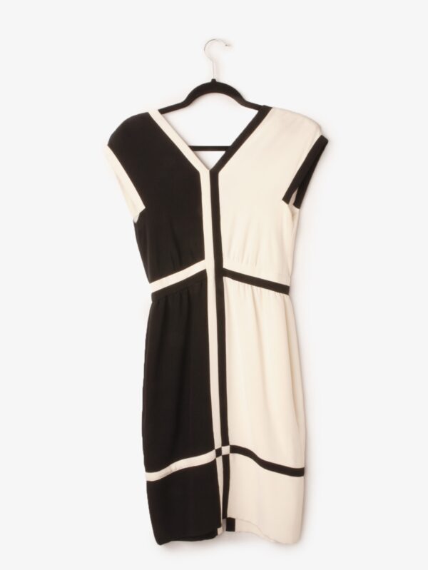 Robe Chanel en soie bicolore