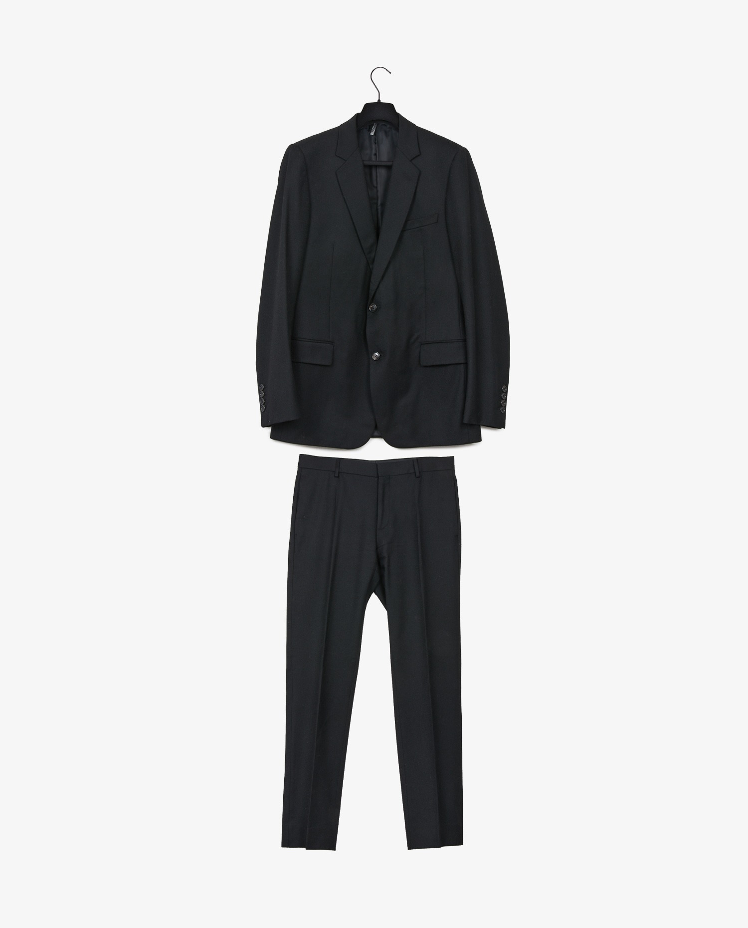 Costume Dior by Slimane