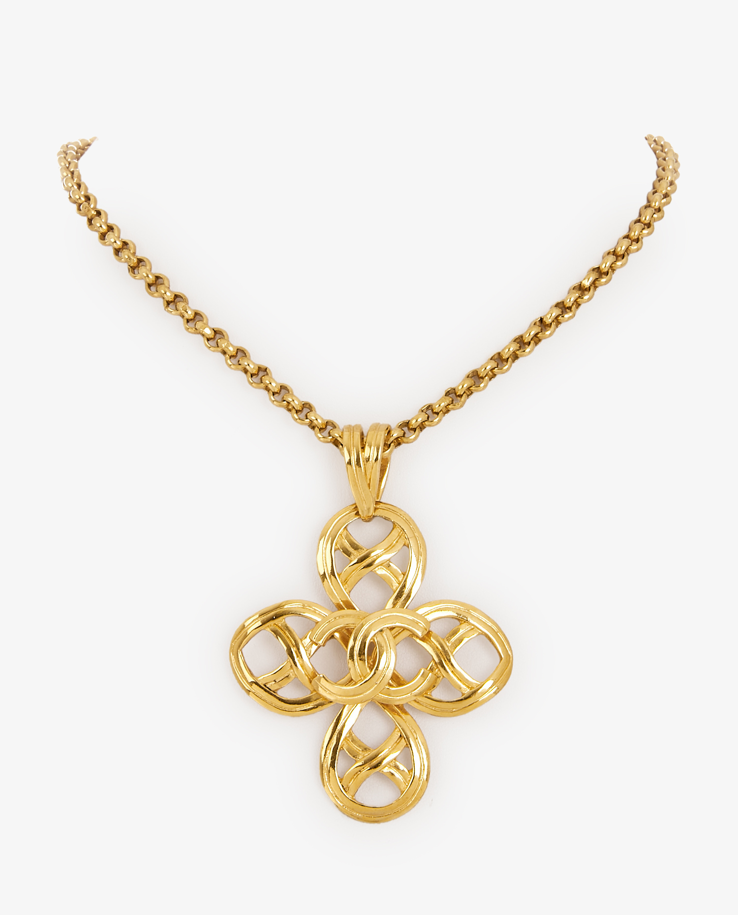 Chanel CC vintage necklace