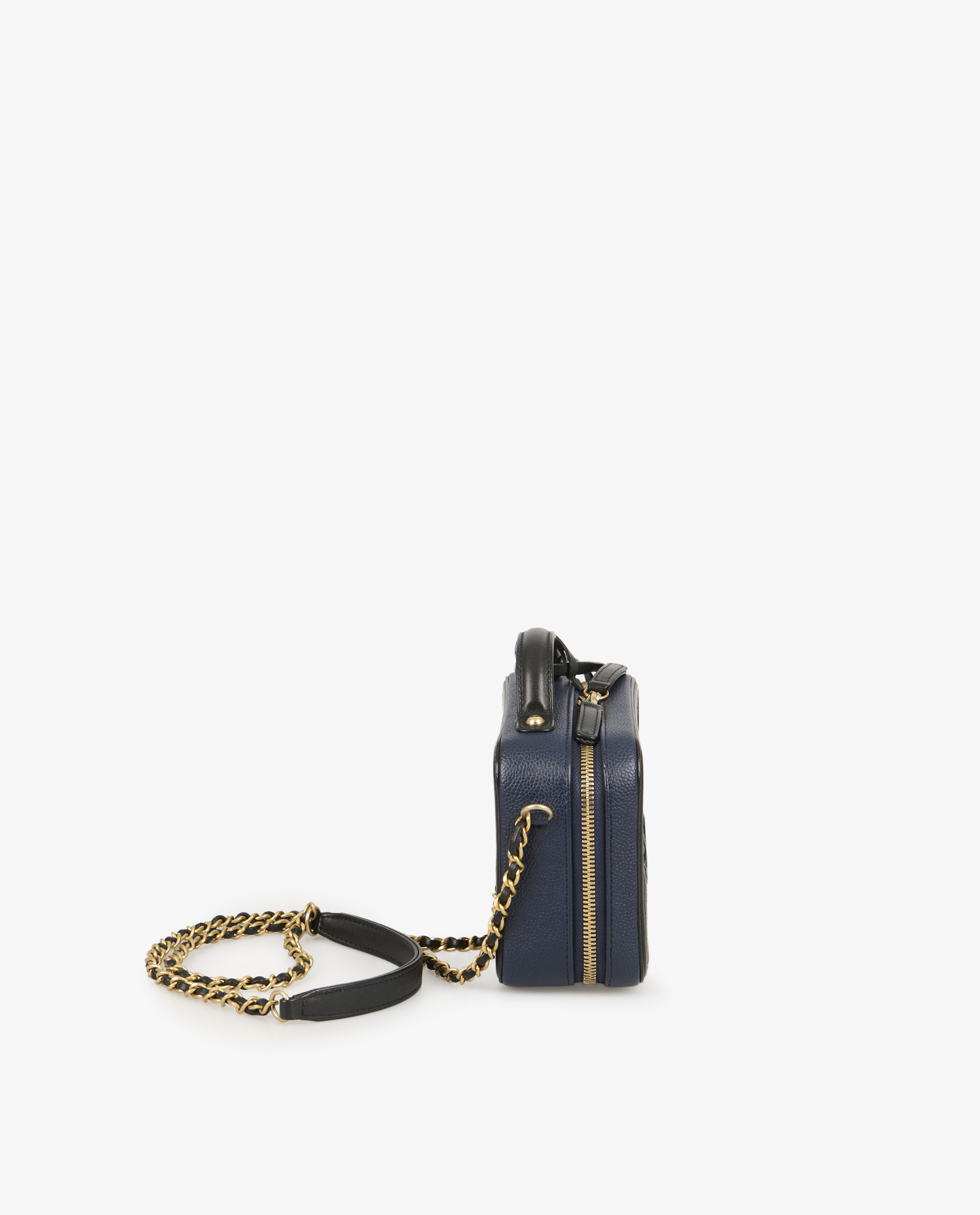 Chanel two-tone grained leather vanity bag - Image 3